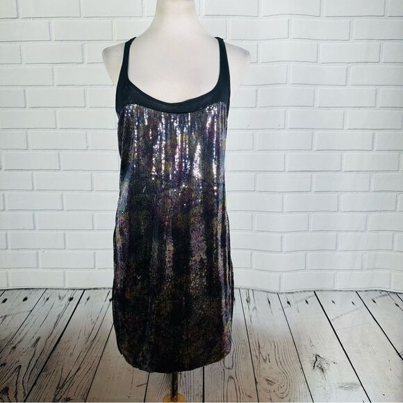 10/$25🦋 XOXO Black Sequin & Mesh Tunic Length Tank - Size Large - Picture 2 of 10